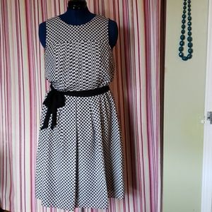 Tristan Heart patterned Black & White dress L